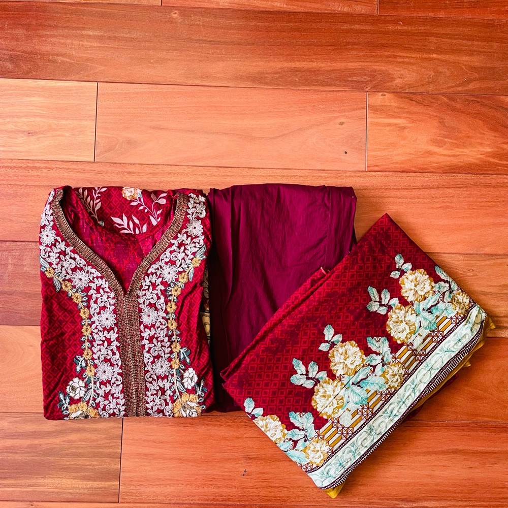 Three piece Pakistani Outfit